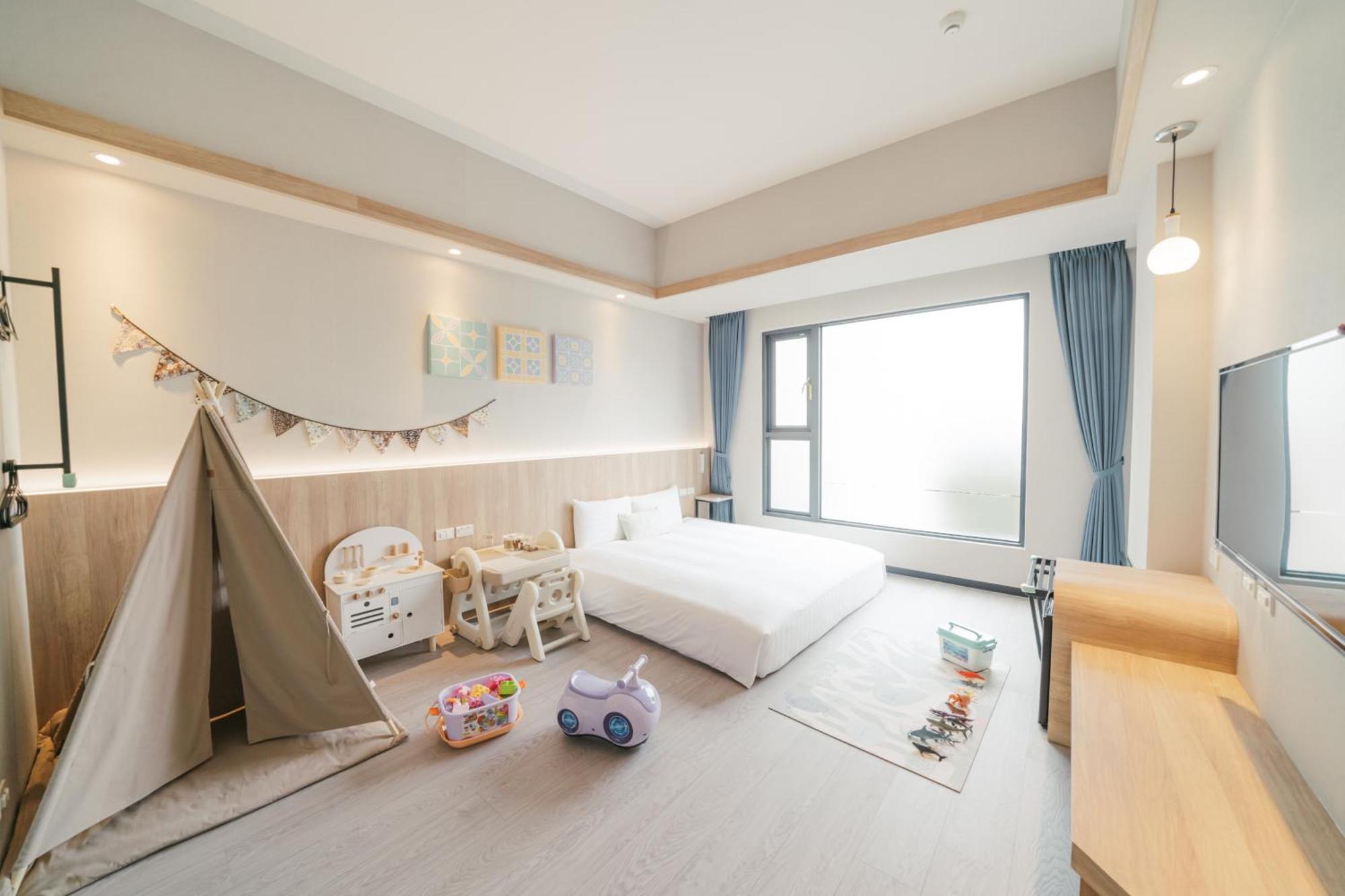 Hotel Liyaou Чиай Сити Екстериор снимка